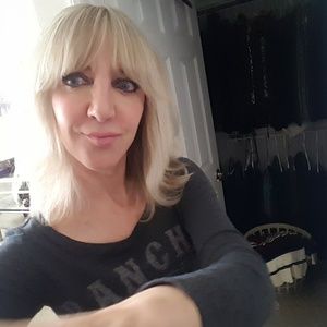 Meet your Posher, Kim